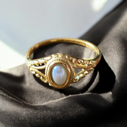 Pearl Ring